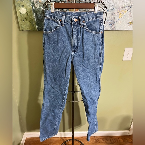 2 pairs of wrangler jeans - Picture 3 of 7